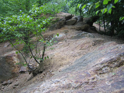 A photo of the mine surface at Green Farm Garnet Deposit